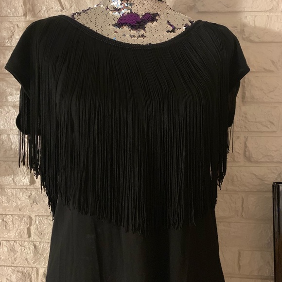 Top - Picture 2 of 4